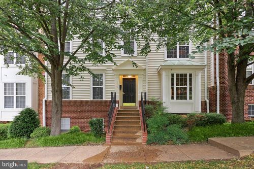 apt-102-1510 Northern Neck Dr, VIENNA, VA, 22182-5542 | Card Image