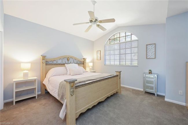 Large 2nd Bedroom | Image 22