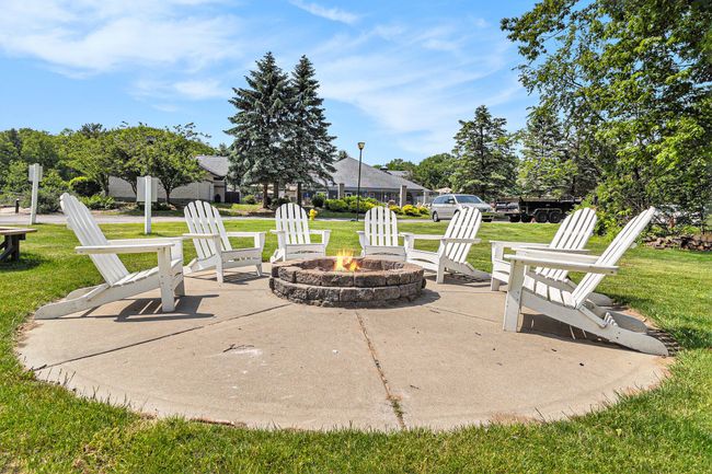 12 - 18372 N Ridge Ct, Condo with 2 bedrooms, 1 bathrooms and null parking in Spring Lake MI | Image 39