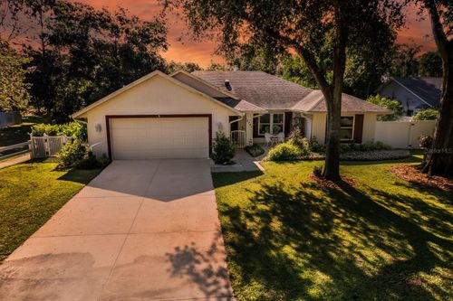 2705 Autumn Ln, EUSTIS, FL, 32726-2041 | Card Image