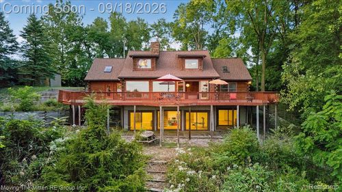 2127 Rawsonville Rd, Van Buren Township, MI, 48111-2283 | Card Image