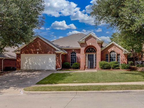 8304 Whippoorwill Dr, Fort Worth, TX, 76123-1994 | Card Image