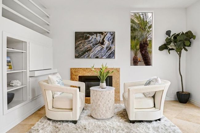 3366 Tempe Dr, House other with 2 bedrooms, 3 bathrooms and 2 parking in Huntington Beach CA | Image 23
