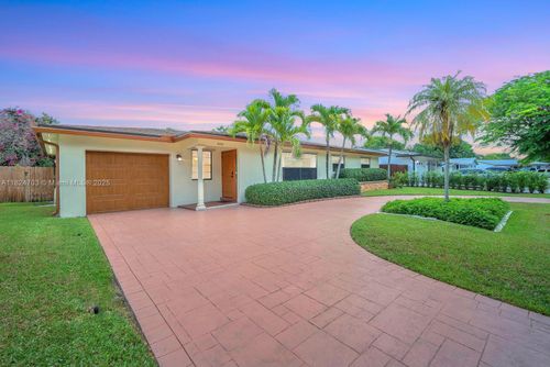 10421 Sw 50th Pl, Cooper City, FL, 33328-4941 | Card Image