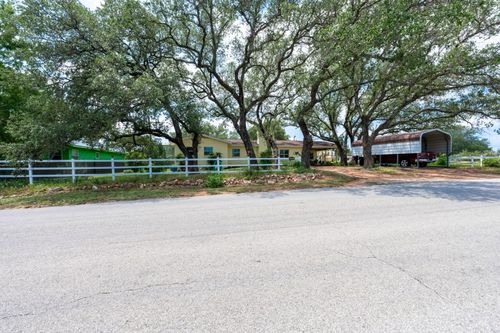 602 Elkhorn Dr, Kingsland, TX, 78639-4087 | Card Image