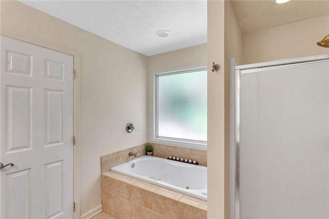 106 Cougar Ln, House other with 4 bedrooms, 3 bathrooms and 4 parking in Claridge PA | Image 16