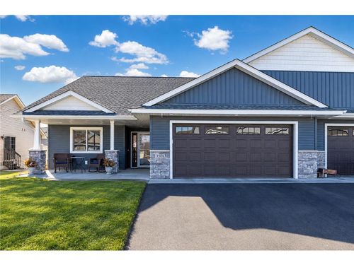 3501 Cambridge Pl, River Falls, WI, 54022-5805 | Card Image