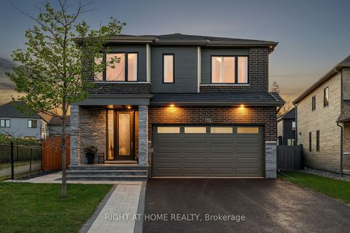 210 Spindrift Cir, Manotick, ON, K4M0G5 | Card Image