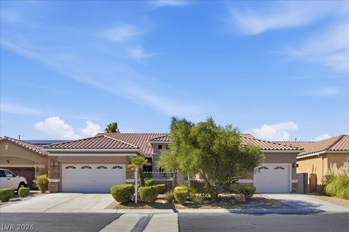 7233 Silver Valley St, Las Vegas, NV, 89149-0100 | Card Image