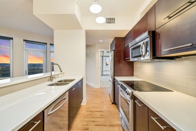 APT-910 - 603 Davis St, Condo with 2 bedrooms, 2 bathrooms and null parking in Austin TX | Image 7