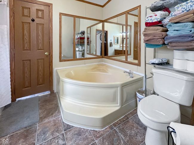 12363 E Wagner Rd, House other with 3 bedrooms, 2 bathrooms and null parking in Solsberry IN | Image 9