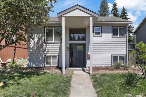 3629 E 34th Ave, Spokane, WA, 99223-4122 | Card Image