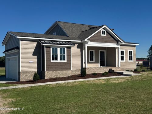 147 Conover Rd, La Grange, NC, 28551-7719 | Card Image