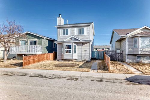 104 Falmere Way Ne, Calgary, AB, T3J2Y5 | Card Image