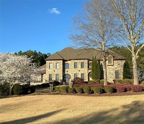 105 New Castle Ln, Tyrone, GA, 30290-1650 | Card Image