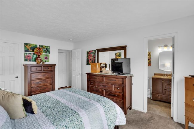 201 Manor View Dr, Townhouse with 3 bedrooms, 4 bathrooms and 2 parking in Manor PA | Image 19