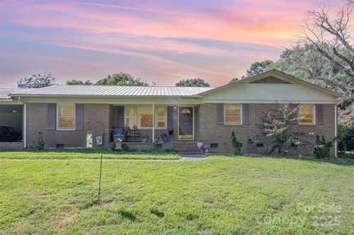 311 Rollingwood Dr, Stanley, NC, 28164-6738 | Card Image