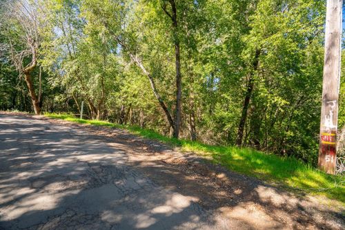 10608 Canyon Rd, Forestville, CA, 95436-9214 | Card Image