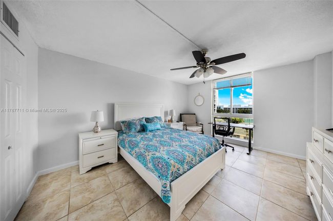 APT-602 - 7928 West Dr, Condo with 1 bedrooms, 1 bathrooms and null parking in North Bay Village FL | Image 18