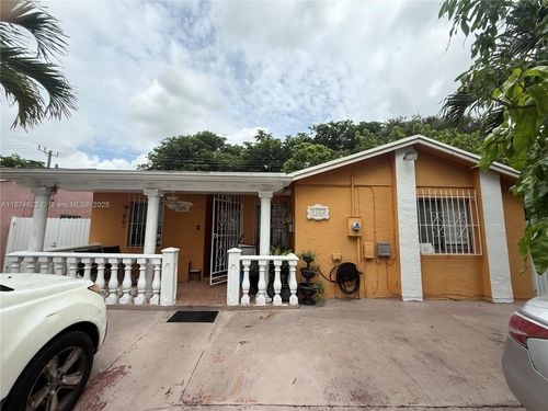 5295 Nw 198th Ter, Miami Gardens, FL, 33055-6167 | Card Image