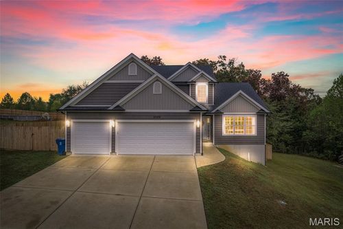 5059 Hampton Dr, Hillsboro, MO, 63050-4965 | Card Image