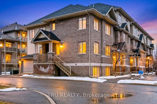 28 Tadley Pvt, Nepean, ON, K2J2T3 | Card Image