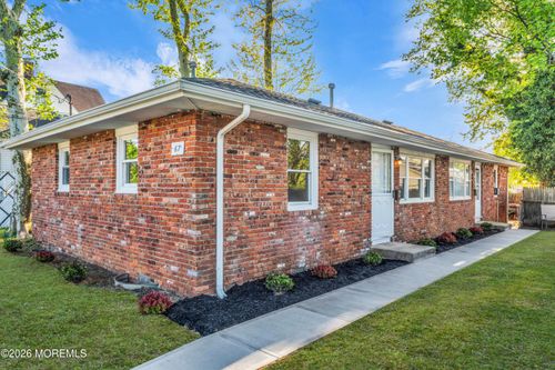 67 Beacon Boulevard, Keansburg, NJ, 07734 | Card Image