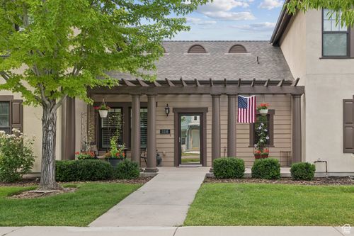 11116 S Kestrel Rise Rd, South Jordan, UT, 84009-5523 | Card Image