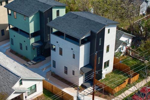 1-2818 E 22nd St, Austin, TX, 78722-1704 | Card Image