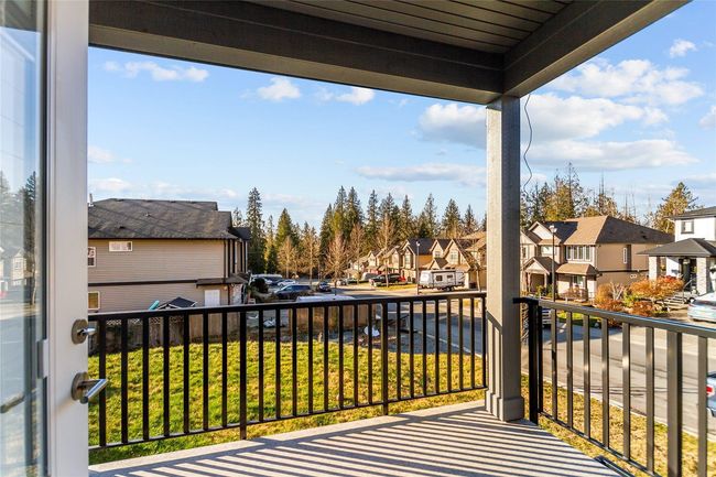 10897 Morrisette Pl, House other with 6 bedrooms, 5 bathrooms and 4 parking in Maple Ridge BC | Image 11