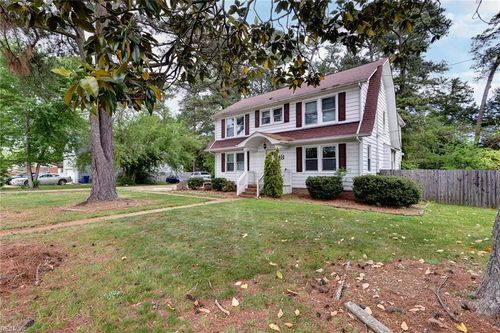 198 Colony Rd, Newport News, VA, 23602-6649 | Card Image