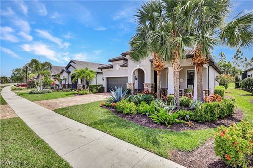 9350 Greyhawk Trl, NAPLES, FL, 34120-1899 | Card Image
