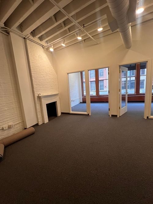 250-192 South St, Boston, MA, 02111-2736 | Card Image