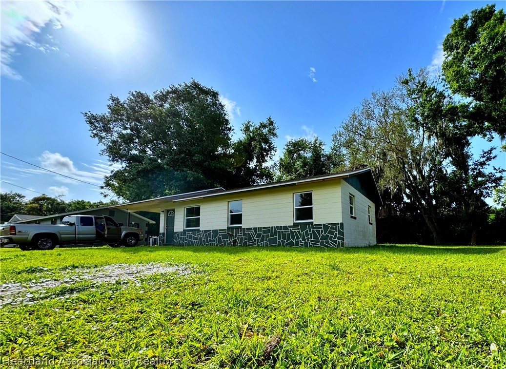 Grove St, Bowling Green, FL 33834 #1