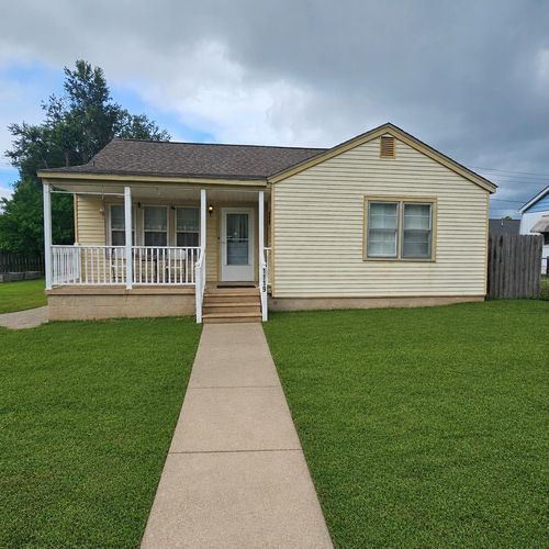 1119 E 6th St, Tuscumbia, AL, 35674 | Card Image