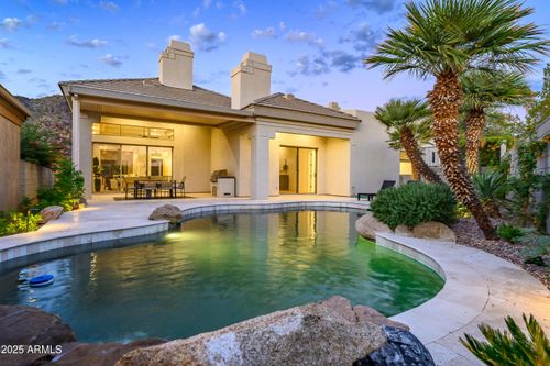 3153 E Sierra Vista Dr, Phoenix, AZ, 85016-8950 | Card Image