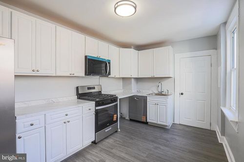 304 N Franklintown Rd, BALTIMORE, MD, 21223-1041 | Card Image