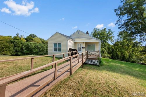 1470 N Water St, Cape Girardeau, MO, 63701-7079 | Card Image