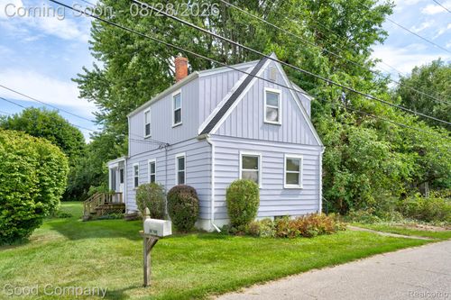 29700 Riverside Bay Ct, Harrison Township, MI, 48045-1792 | Card Image
