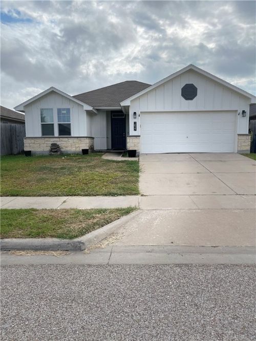 1027 Imperial Street, Portland, TX, 78374 | Card Image