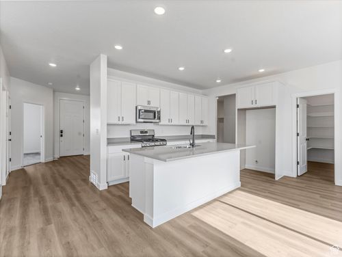 216-3519 N Sparrow Ln, Eagle Mountain, UT, 84005-4920 | Card Image