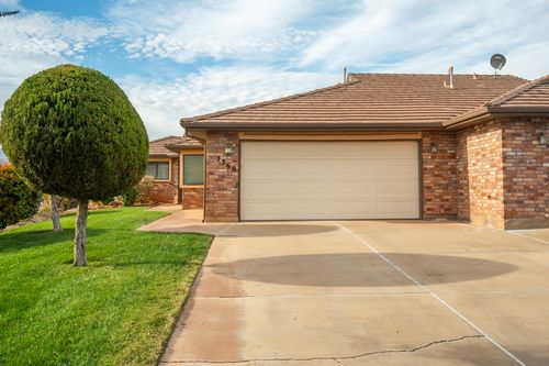 2360 S Hampton Rd, St. George, UT, 84770-8754 | Card Image