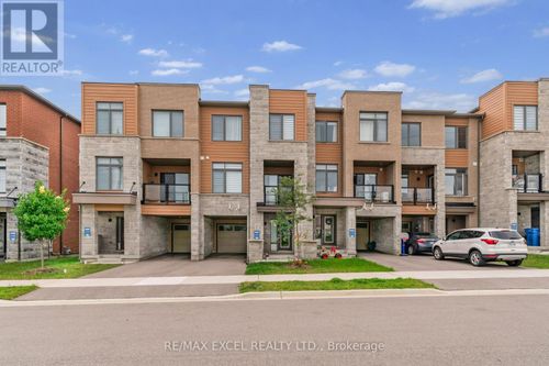 190 Vantage Loop, Newmarket, ON, L3X0L3 | Card Image