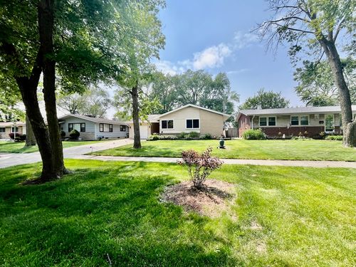 17552 State Line Ave, Lansing, IL, 60438-2009 | Card Image
