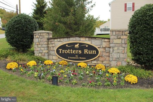 21 Hoag Ln, ASTON, PA, 19014-3702 | Card Image