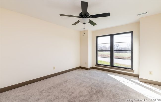 5560 Old Vincennes Rd, Home with 4 bedrooms, 4 bathrooms and null parking in Floyds Knobs IN | Image 74