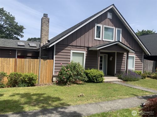 4-6502 Avondale Rd Sw, Lakewood, WA, 98499-1721 | Card Image