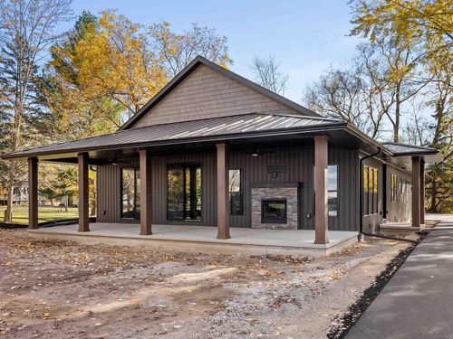 1253 Riverside Drive, SUAMICO, WI, 54173 | Card Image