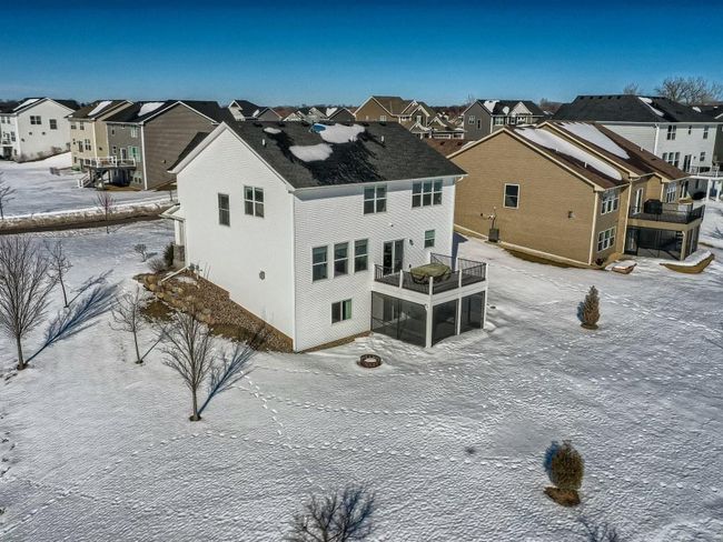 15 Exterior Rear.jpg | Image 54