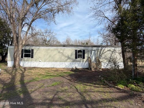 840 Belgrade Swansboro Road, Stella, NC, 28582 | Card Image